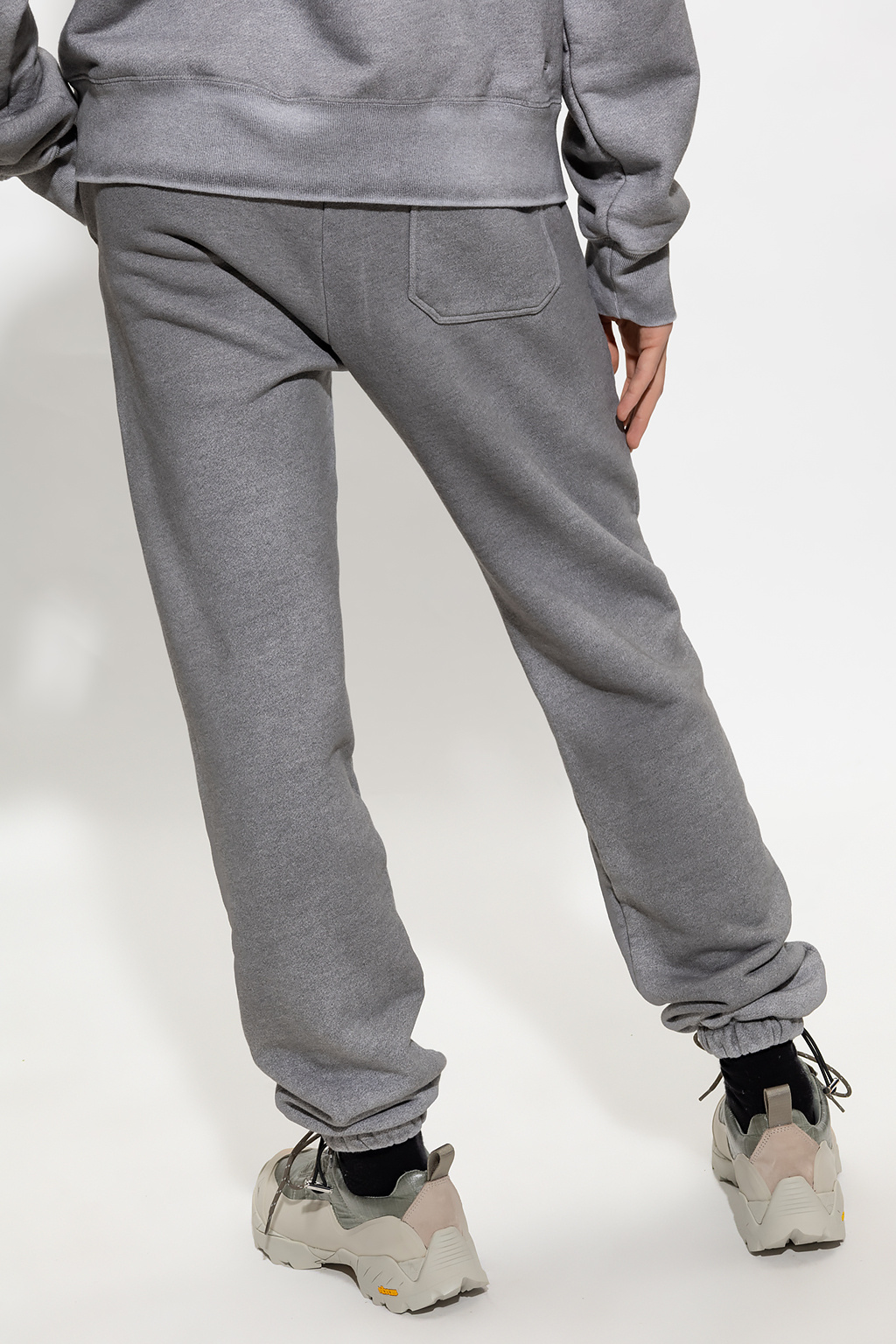 ★AMES-WORLDWIDE★SYMBOL LOGO SWEATPANTS GREY★正規品/送料込 Amazon.com: GAP Mens Logo Sweatpant Light Heather Grey S